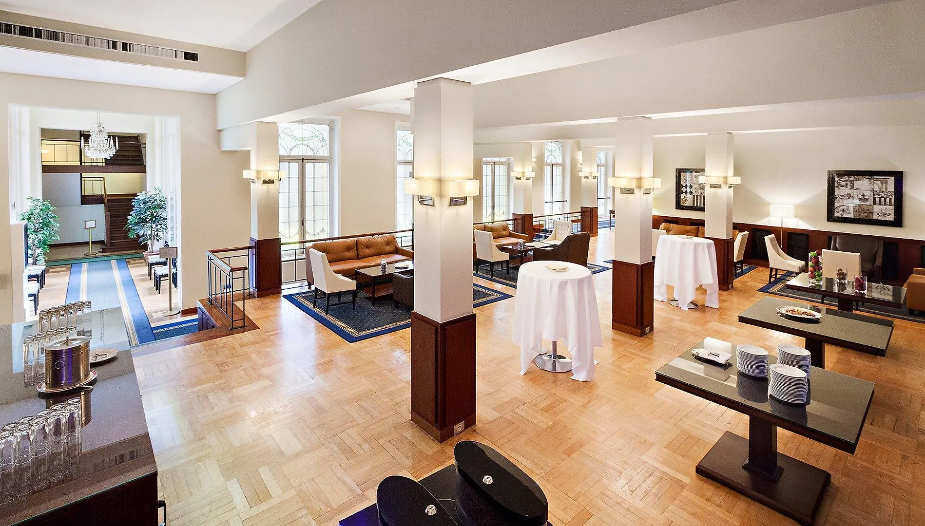 בריסל Hotel Metropole