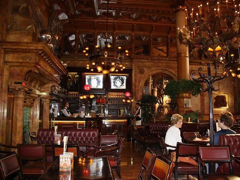 בריסל Hotel Metropole